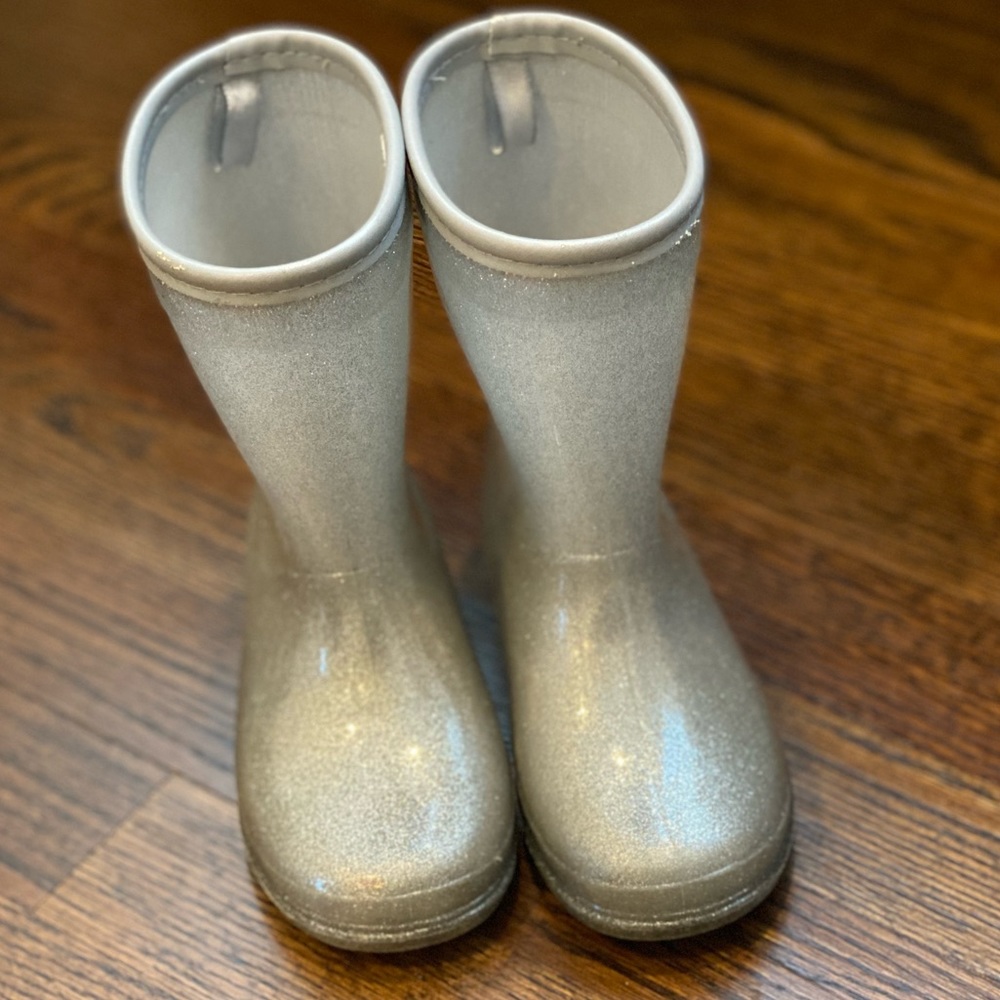 Kids Carters Silver Sparkly Tall Glitter Rain Boots Toddler Size 8 Girls